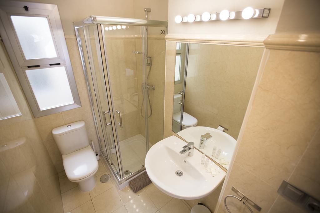 Ab Apartamentos Reding Малага Екстер'єр фото